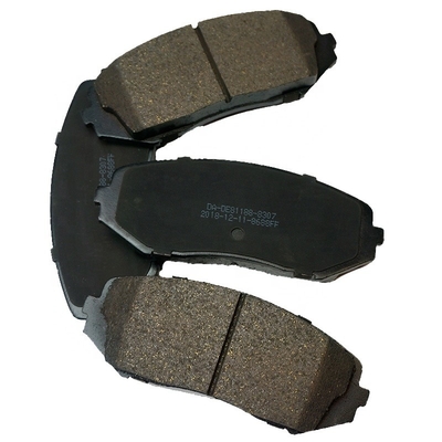 OE 55200-65J00 55200-65J01 D1188 เซรามิคโลหะต่ําหน้าแกนเบรคแพดสําหรับ Suzuki