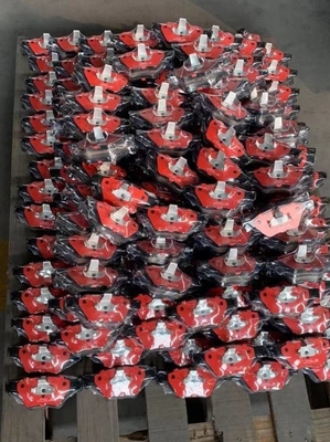 OE 0446533445 0446533440 D1222 สายการผลิตรถยนต์ครบวงจรสําหรับ Toyota Camry แพดเบรค