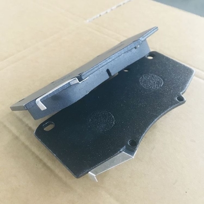บริการ OEM จําหน่ายแผ่นเบรคเซรามิกสําหรับ HIGHLANDER JPP D1567 Toyota