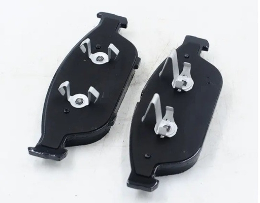 OE JZW698451AA แพดเบรคเซรามิกสําหรับ TOYOTA Camry หมายเลขอ้างอิง 8DB 355 020-531